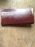 Glove box lid - Burgundy