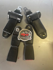 Porsche 944 rear seat belt set NON-CRACKED