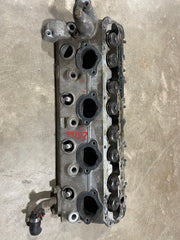 2.7 liter Porsche 944 cylinder head