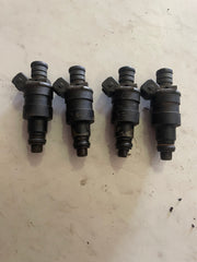 Set of Porsche 944 fuel injectors