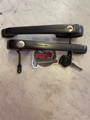 Porsche script exterior door handles with key